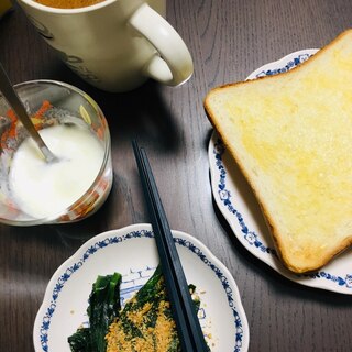 パンの朝食 6